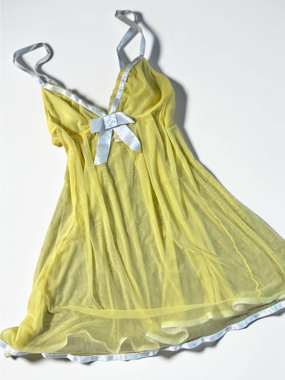 ASO Sabrina Carpenter Vintage Victoria’s Secret Angels Yellow Babydoll Chemise M - Picture 5 of 12